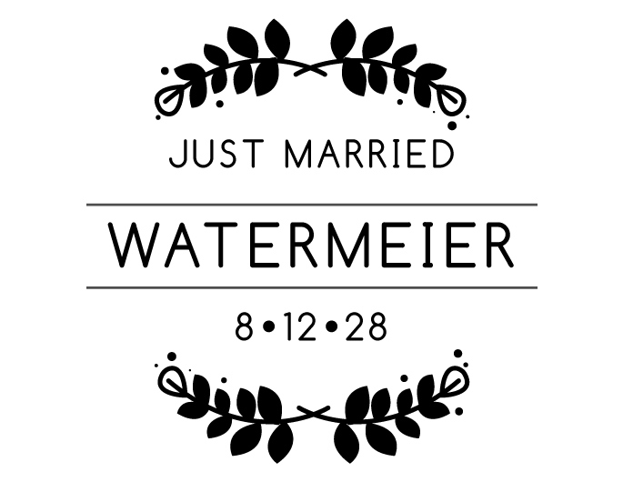 The Wreath Just Married rubber stamp is a great and unique way to let everyone know about your special wedding date!